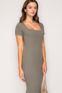 DY8282_Olive_3266669