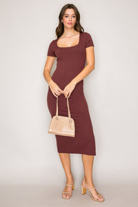 DY8282_RumRaisin_3522326