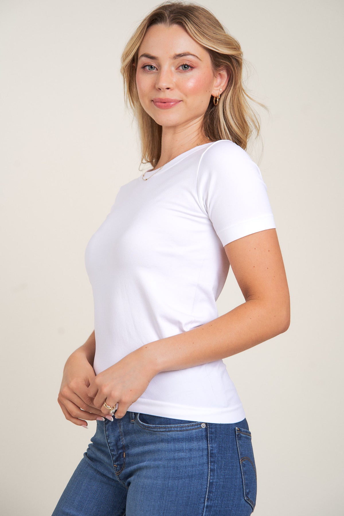 SLTY9758_White_2563755