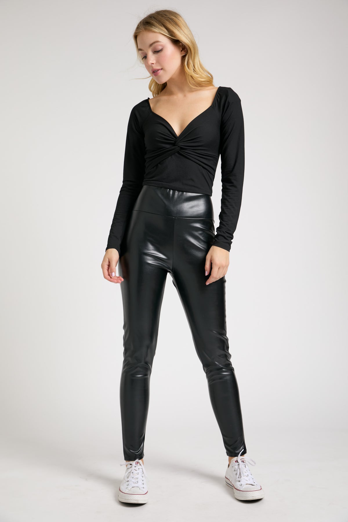 PZ7915_Black_2574810