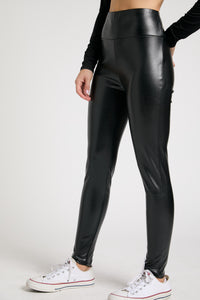 PZ7915_Black_2574813