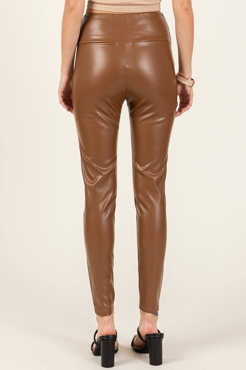 PZ4204_Brown_2575008