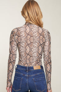 BZ7043_SnakeskinBrown_2581752