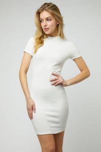 DY7434_White_2638391