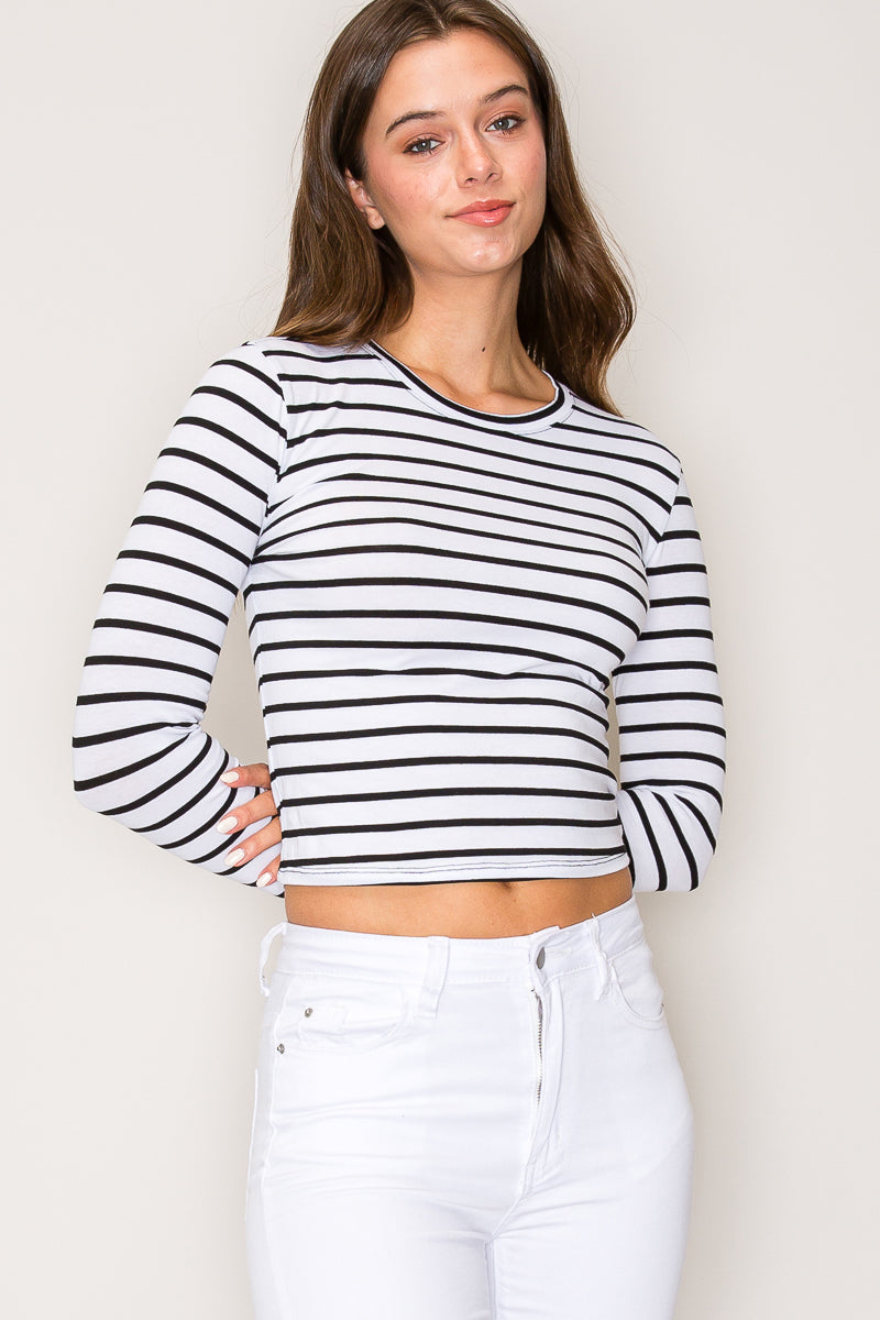 TZ9349_WhiteBlack_3133349
