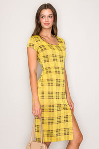 DY70213_MustardBlackPlaid_4474440