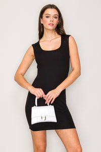 DX82309_Black_4204656