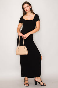 DY7648_Black_4204757