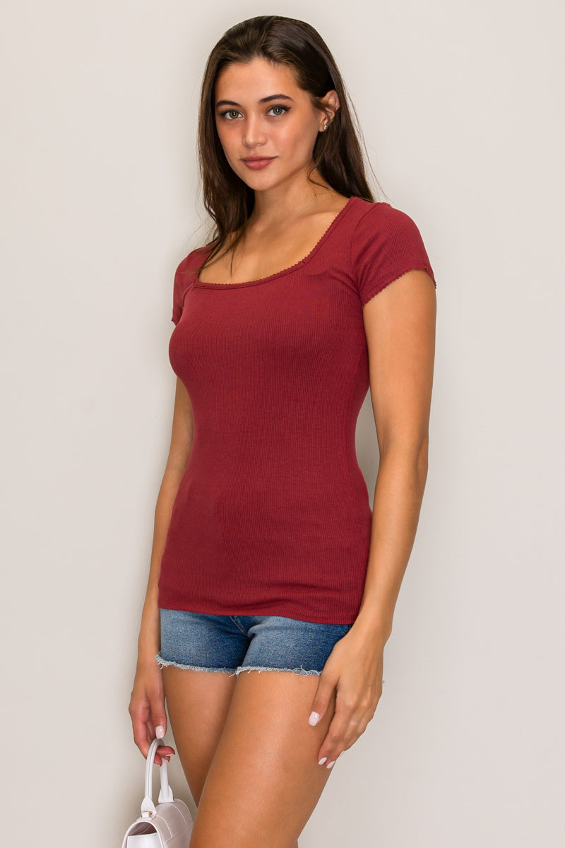 TY71082_NewMaroon_5687188